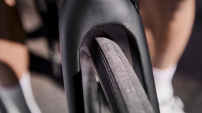 Trek Domane+ AL 5 EU 52 Viper Red Produktbild 13