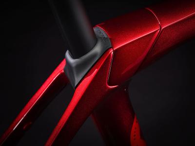 Trek Domane SLR 7 60 Metallic Red Smoke to Red Carbon S Produktbild 6
