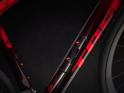 Trek Domane SLR 9 52 Metallic Red Smoke to Red Carbon S Produktbild 3