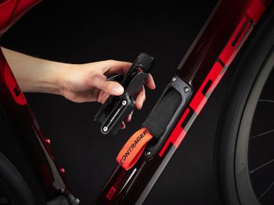 Trek Domane SLR 9 62 Metallic Red Smoke to Red Carbon S Produktbild 4