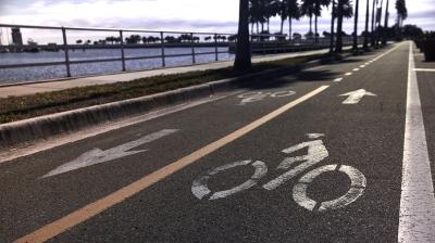 Trek Allant+ 9 Lowstep S Deep Dark Blue Produktbild 14