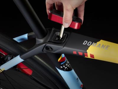 Trek Domane SLR 7 AXS 56 Trek Black Produktbild 8