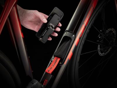 Trek Domane SLR 7 AXS 56 Metallic Red Smoke to Red Carb Produktbild 4